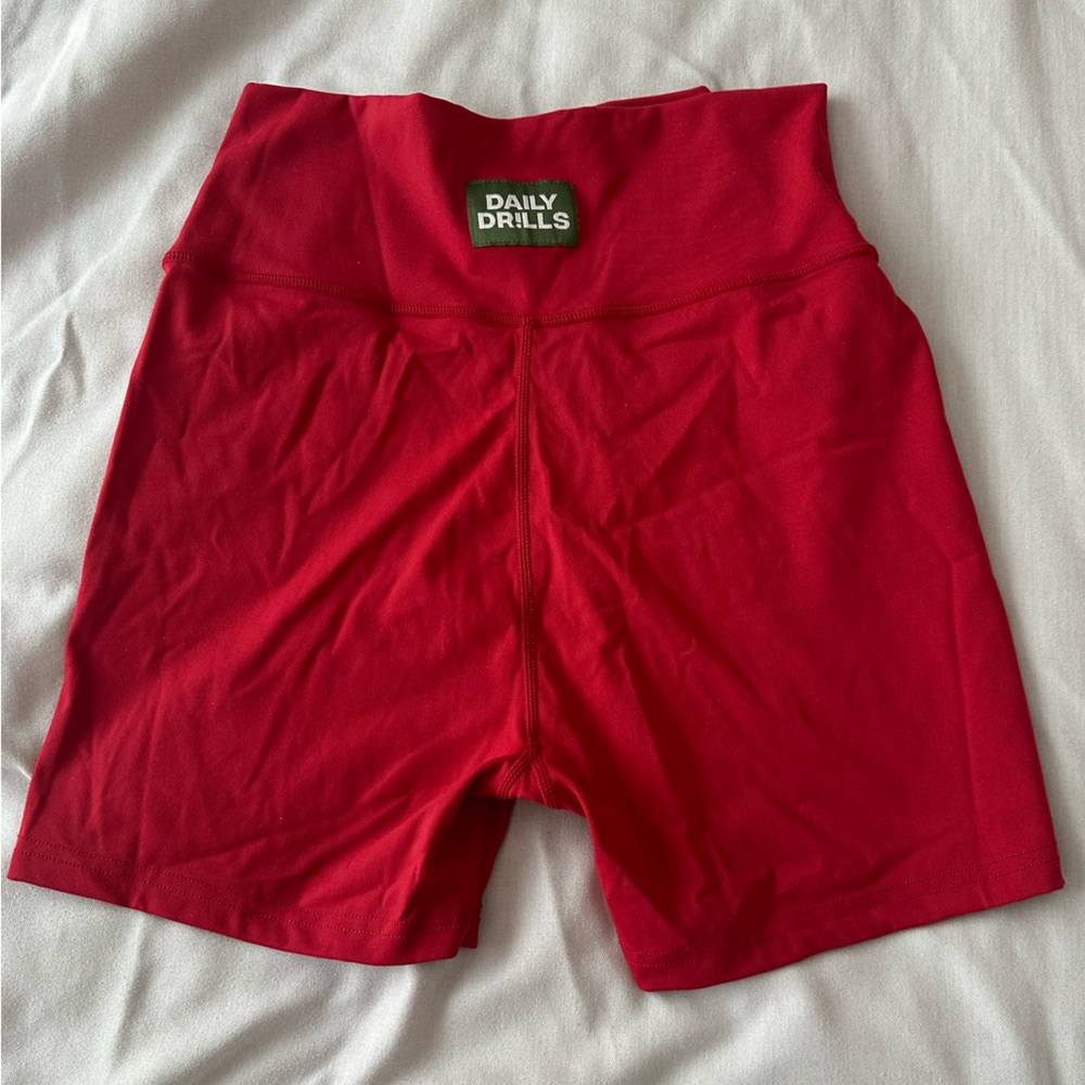 DAILY DRILLS GO SHORTIE SHORTS